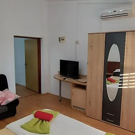 Andela Starigrad-Paklenica
