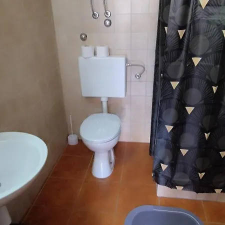 Andela Lägenhet Starigrad Paklenica