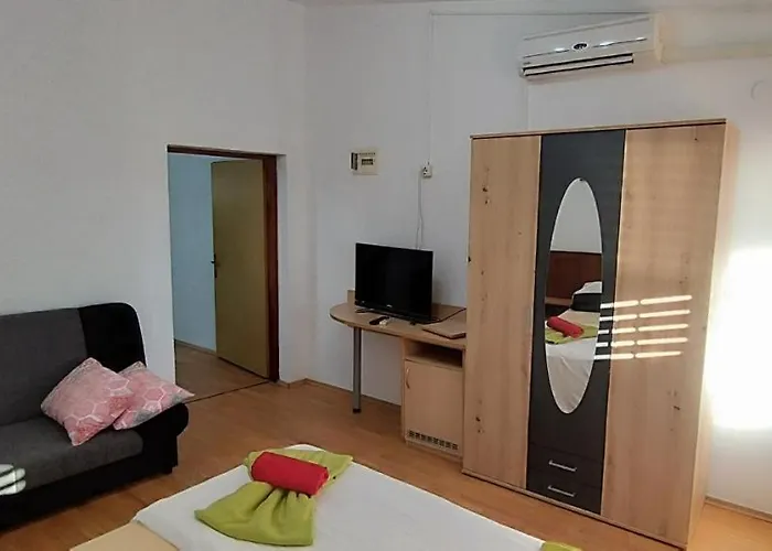 Andela Starigrad Paklenica