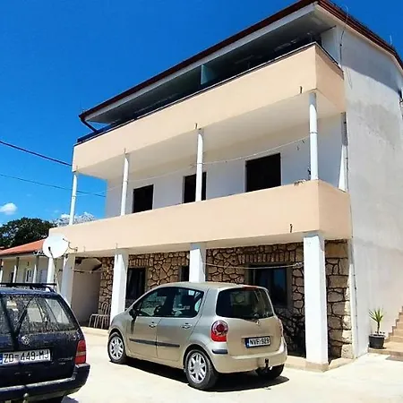 Apartment Andela