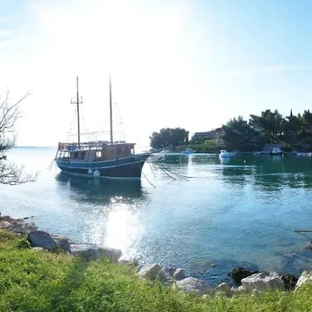 Andela Starigrad Paklenica
